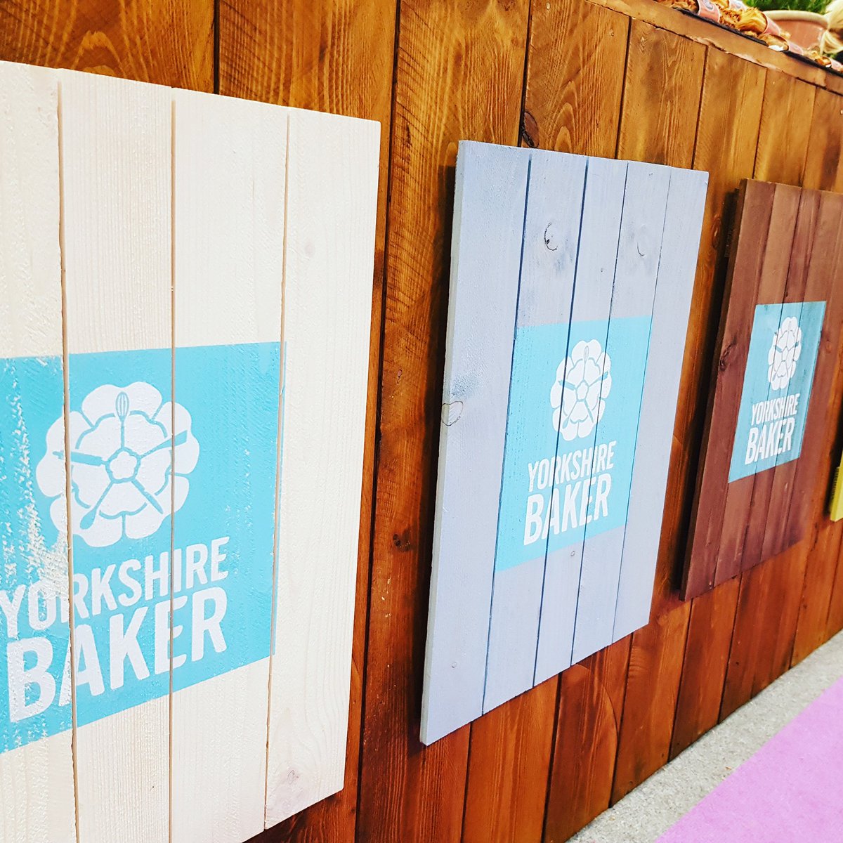 destfarmshop's tweet photo. Great to see @yorkshirebaker getting so much love at @farmshop_deli yesterday at the @necbirmingham. Such a beautiful display of their gourmet #pies and #pastrys from #Malton - 'The Food capital of Yorkshire!'
#FSD2018 #Yorkshire #Baking #artisanbrand https://t.co/NhC4sApx2n