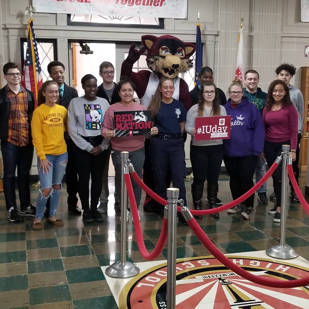 Rufus in the Wild stops in to see Red Devils who will be Red Wolves this fall. Welcome to the pack! #iueast #iuday #redwolfnation