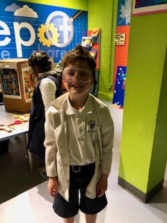 NicoleHubbs1's tweet image. Children see magic because they look for it!
Level 1 had an amazing trip to the science center. 
#learninginlevel1 #shmsbears #doscience