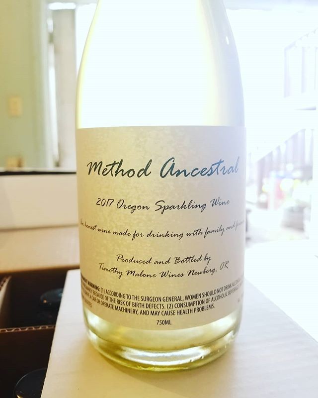 TMaloneWines's tweet photo. Boom! Disgorged, labeled and ready to go! Check it out this weekend at Bubbles and Paella! Link to tickets in bio.
#timothymalonewines
#methodancestral
#ilovebubbles
#bubblesandpaella https://t.co/DYeiwKQijl https://t.co/QU2jiIwaUj