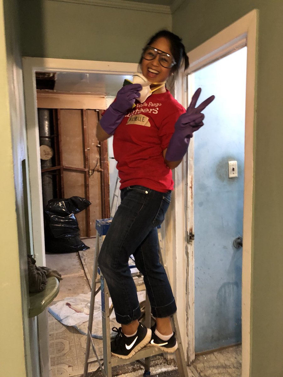 RTSanFran's tweet photo. #RebuildingMonth prep work continues! Today women from @WellsFargo are preparing Julia’s home for fresh paint. Looking good! 👍🏻 #SHEBUILDS #wellsfargovolunteers https://t.co/O4ERF5Wu54