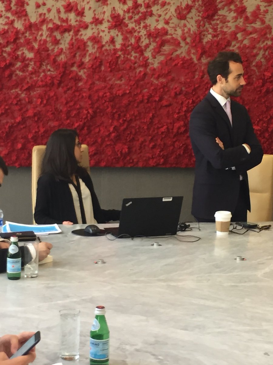 bau_hlo's tweet photo. @bau_hlo ve @bahcesehirsbe tarafından düzenlenen New York-Boston programımızın 3. günü ikinci dersimizde White&amp;Case’de Uluslararası Tahkim konusunu işledik https://t.co/n98jTHsMXP
