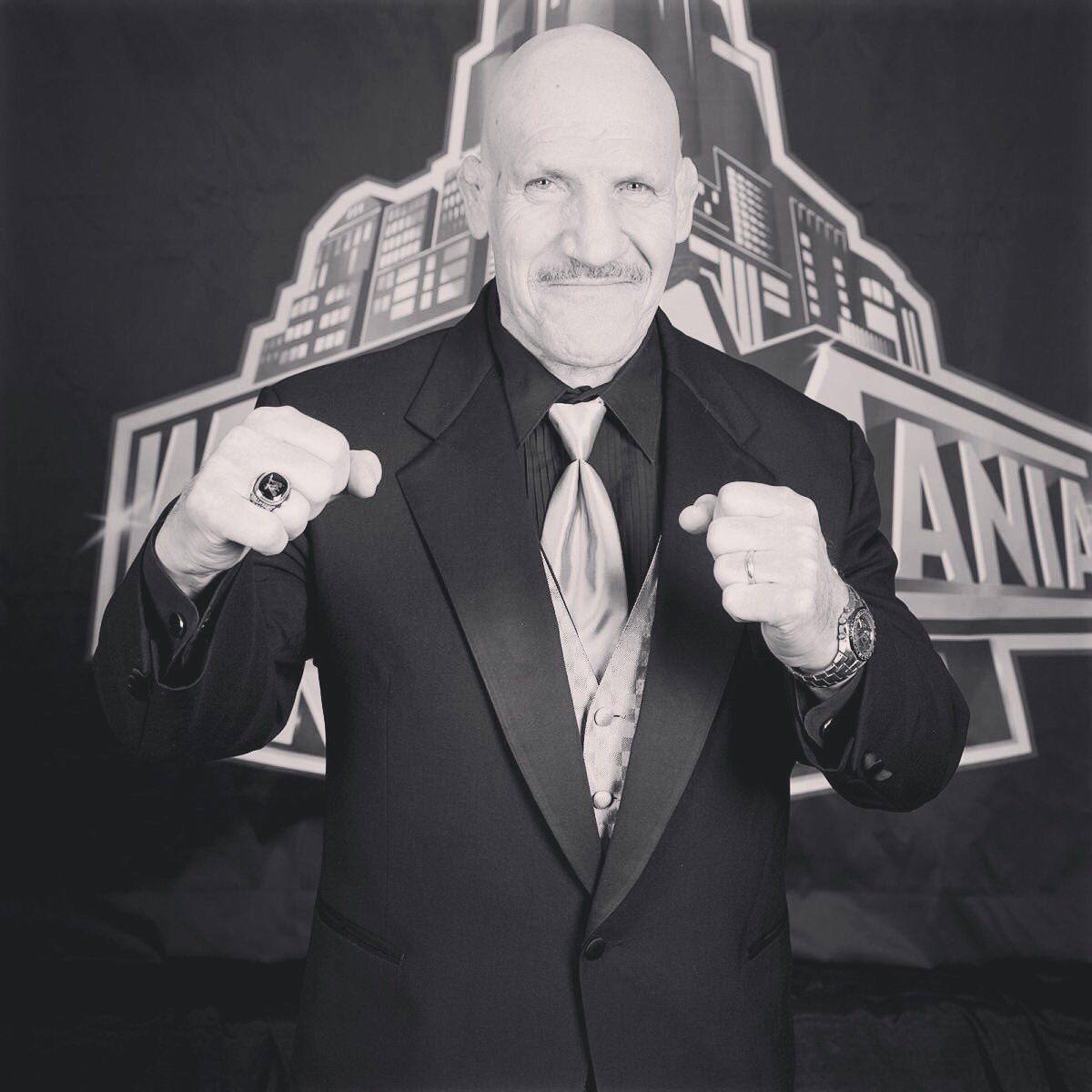 xLynnBbyx's tweet photo. Sadden to hear about the passing of Bruno Sammartino he was truly The Living Legend and will be missed my prayers and condolences go to his family and loved ones at this time Rest In Paradise Bruno! 🙏🏻🙏🏻 #RIPBruno #RIPLivingLegend https://t.co/Jo7QD9B7YG