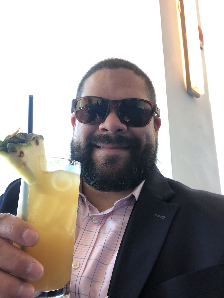 Frankly_IT's tweet image. Americas breakout is in full effect. Featuring this Goombay Smash cocktail (among many more). @CiscoPartners knows how to throw a party :) #CiscoPCW #CDI #CDILLC