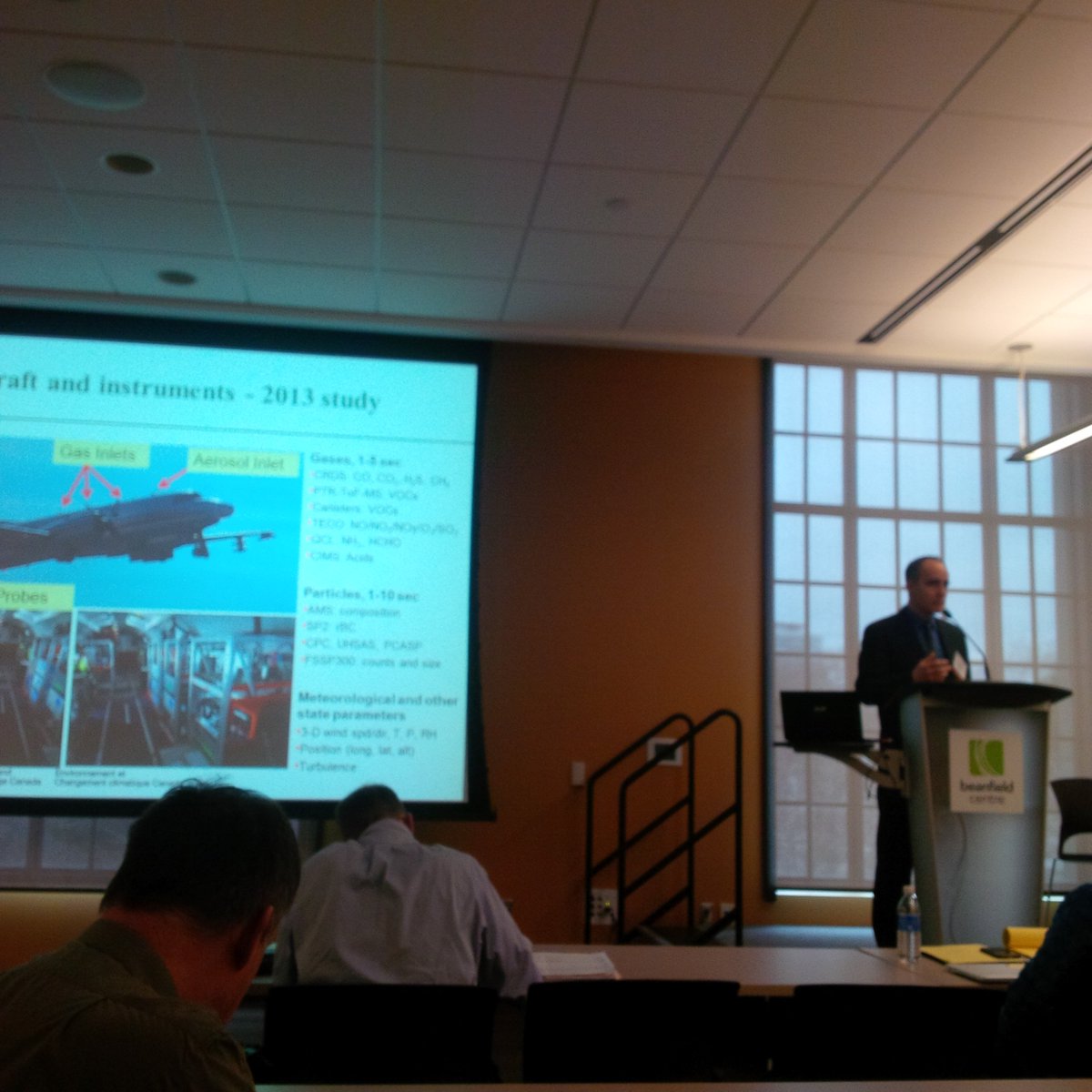 B_Vigneault's tweet image. #ECCCSci at the Methane Science and Policy Dialogue today presenting on regional scale emission measurements