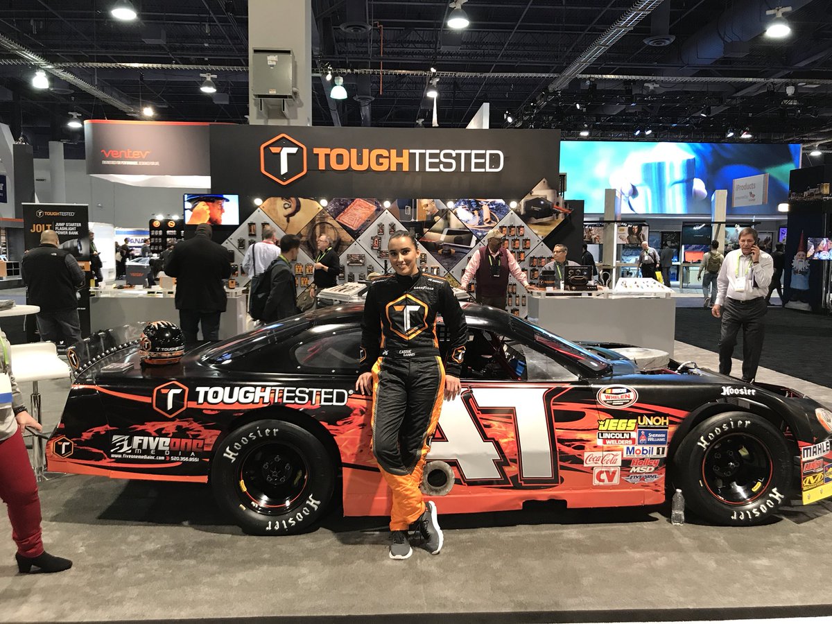 CassieGannis's tweet image. Next race up will be May 5Th! @ToughTested #NASCAR team is ready to go! 💚🏁 #ToughTestedBA #sheiswithoutlimits
