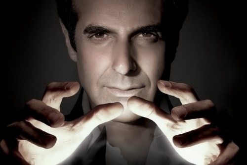 HartDavidCarson's tweet photo. David Copperfield: Lawsuit Reveals Secret of Disappearing Magic Trick - https://t.co/zSJjXbDnDf - #cooperfield #testimony #lawsuit #friend #producer #jurors #mystery #illusion #lawsuit #court #jury #attorney #lawyer #Chicago #illinois https://t.co/clv0pH8u21