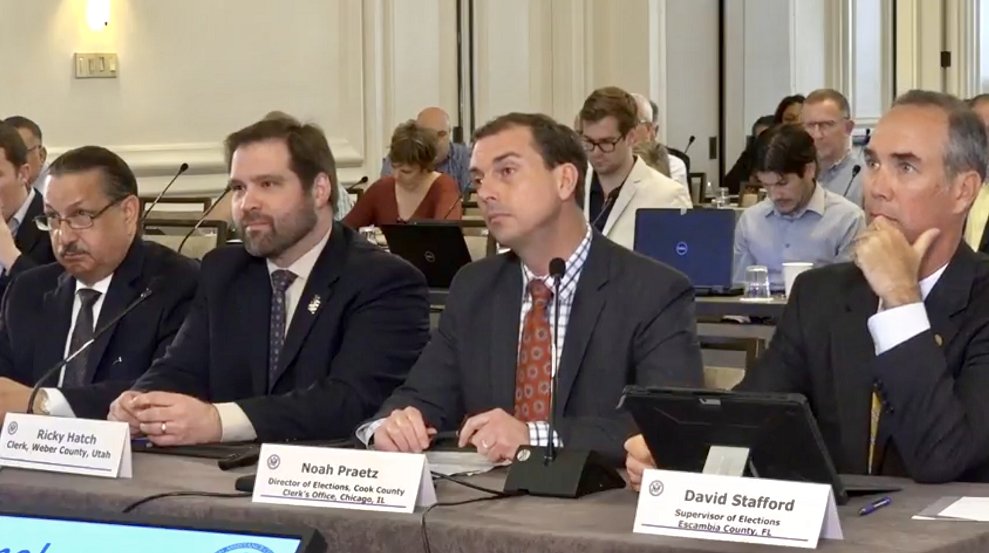 cookcountyclerk's tweet photo. "A successful attack against election systems may not change a single vote but could still damage public confidence."
Director of Elections, @noah_praetz on election security at today's #EACForum. #Countdown18 #twill https://t.co/4696WUTvgp