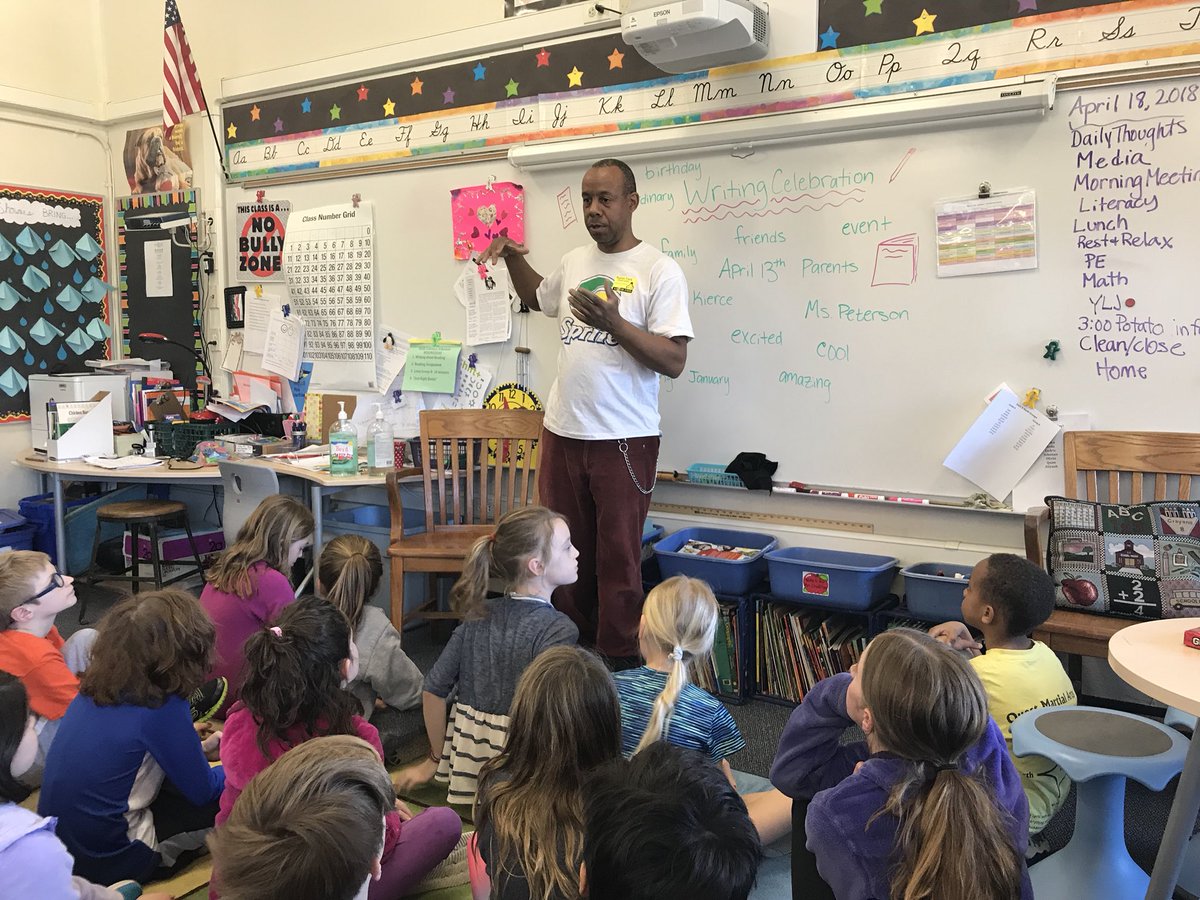 CrankshawMolly's tweet photo. Burns Park parent, TC Coward, taught us about potatoes and each student planted a seed potato to grow in their garden. #freshfood @laurawolfedu @A2schools @ChuckHatt #parentpartner https://t.co/y2CQLk3B5A