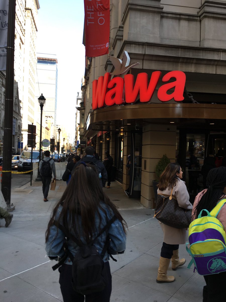 Prokotweet's tweet image. And no trip to Philadelphia is complete without a stop at this institution. #CLOBC