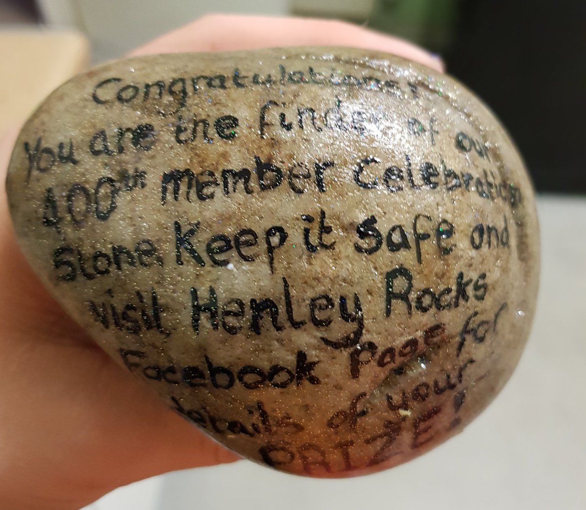 holo_hussy's tweet photo. Celebrating our 400th member milestone in just over a month of starting Henley Rocks with a special '400' prize rock. Get ready hunters, we'll be hiding it on Saturday...
#henleyrocks #henleyinarden #communityspirit #community #rockpainting #400members https://t.co/PDDjV97Cx0