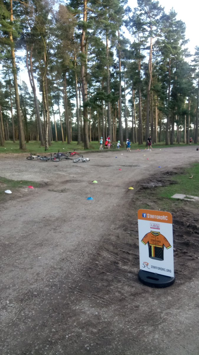 SRCGoRide's tweet photo. It was a great turn out this evening for our first evening session of the summer.  Lots of great skills on show and lots of smiles at the end of the session.  Sessions run from 18:30 till 19:30 every Wednesday, all are welcome https://t.co/Wg1ZOSGKza