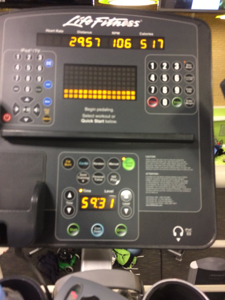 prxscope's tweet image. Back on the gym grind and broke my record for an hour on the bike