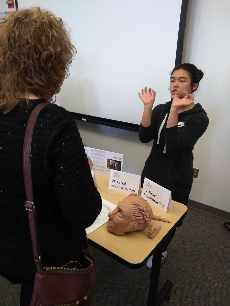 dmeadevps's tweet photo. Great visit today from @WSBConsortium . As always amazed by our students @iTechPrep and the depth of thinking, passion and engagement that they have for their work! #ravensrule #VPSAmazing https://t.co/ywgVE30lwi
