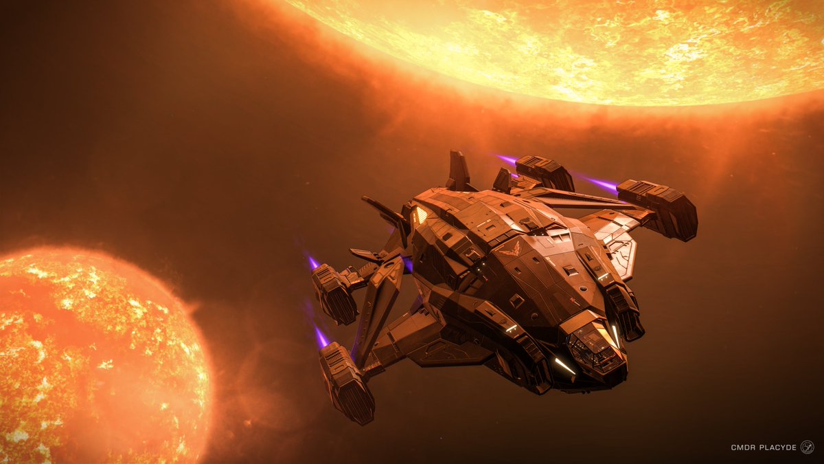 cmdr_placyde's tweet photo. Passing through! 
@EliteDangerous #elitedangerous https://t.co/FiBFzjGjFI