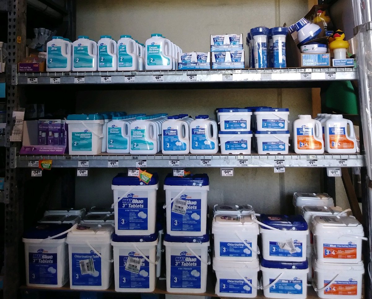 Who wouldn't want to shop for their pool care products after looking at these bays?
Come down to store 6372!
@WardallyJ @Marco_sflMEM @rose_taylorwood @6372HomeDepot