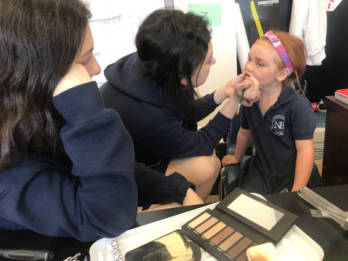 MrsMariahWhite's tweet photo. Two of my students practicing stage makeup on Annie! โค They were so patient with her! And they all had so much fun! โค #ExcitedToPerform #Dance #StageReady #PreK4 #NBPSDancer #MyTinyDancer #AnnieDidTheirMakeupAfter! https://t.co/6Ia9DMaAad