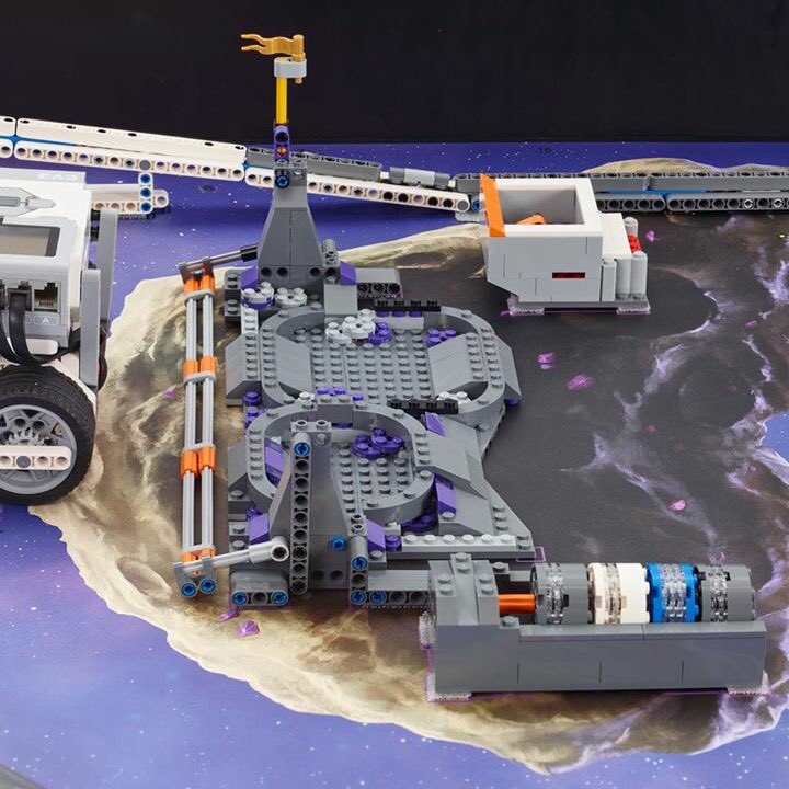FLLRI's tweet photo. @firstlegoleague offered a sneak peak of the #IntoOrbit mission models. Looking forward to the new season! https://t.co/3NSkvaWxhd