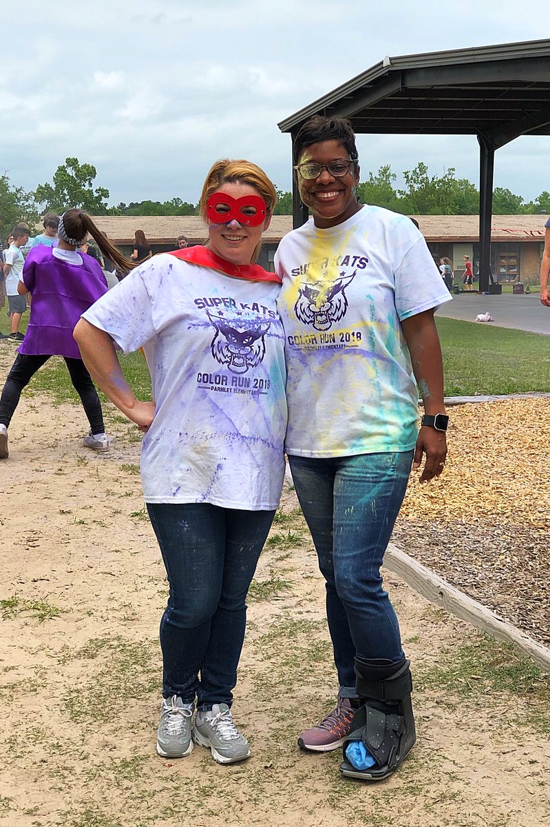 WISDParmley's tweet photo. A Big THANKS to our wonderful @WISDParmley PTO and Parent Volunteers for making our Super Kats Color Run a lot of FUN! #ParmleyProud https://t.co/hQYvdrxfhJ