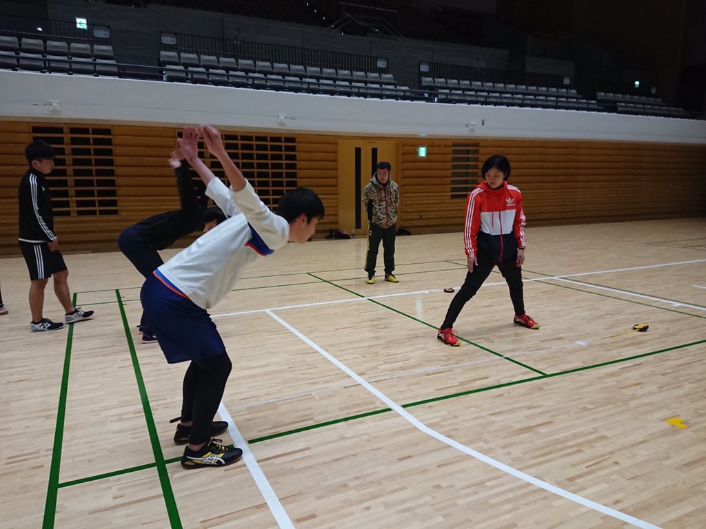 体育進学センター 受験予備校 こちらは立ち幅跳び 日体大の試験の雨天時には 50m走が立ち幅跳びに変更となります また 大阪体育大学や東海大学などでも実施されています コツひとつで大きく記録が変わる種目のひとつです 筋力がなくても変わっ 体育進学センター 受験予備校 こちらは立ち幅跳び 日体大の試験の雨天時には 50m走が立ち幅跳びに変更となります また 大阪体育大学や東海大学などでも実施されています コツひとつで大きく記録が変わる種目のひとつです 筋力がなくても変わっ