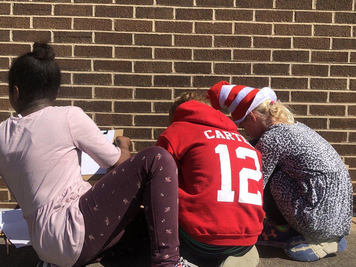mabe3lions's tweet photo. Spring Math Egg Hunt! #solvealltheproblems #findalltheeggs #mathoutdoors @ClemmonsES https://t.co/CaUfM4rNs9