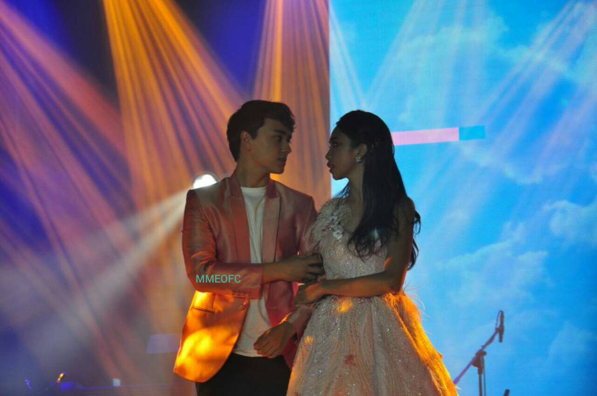 MMEofc's tweet photo. We're not sure if we already posted these pictures, but if we already did another one won't hurt, eh?

#StarHuntThemesongByMayMay
@maymayentrata07 https://t.co/LUf7xORK2Q