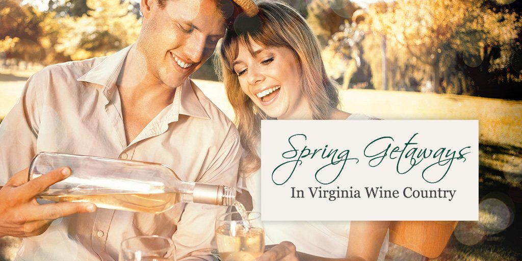 GlenGordonManor's tweet photo. Treat your special someone to the perfect night away this season! Book our #DateNight Special to make the most of your time in #WineCountry: https://t.co/2p1GCiVosF 🥂 #Virginia #romance #getaway #LimitedTime #SpecialOffer https://t.co/yfA4ROpfjK