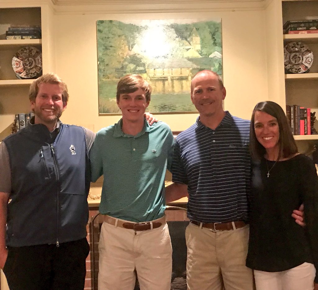 ccollinsGS's tweet photo. Had a great time with @wilsoncandress &amp; the Andress Family in Macon during a home visit tonight. #TrueBlueCollar Eagle heading our way in the fall!!

#GATA 🦅 https://t.co/sUBreEF9FG