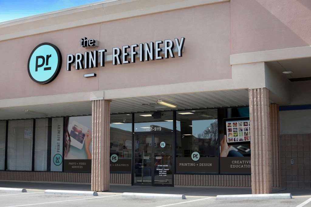 garypageau's tweet photo. Print Refinery inspires the next photo specialty retail concept https://t.co/bBdJt9qtZ6 https://t.co/IoeUg47qMs