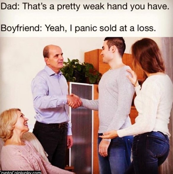 ebitnews's tweet photo. 😂Don't embarrass your girlfriend like this guy...

#cryptomemes #bitcoin #cryptocurrency #hodl #hodlgang #crypto https://t.co/e0GCLAID1T