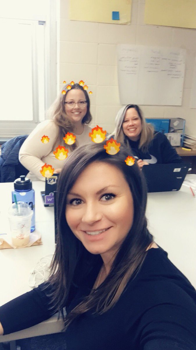 MrsDouma4th's tweet photo. We are on 🔥 expanding our google knowledge at this afternoon’s PD! #ARGoogleChallenge @trishhues @ARPanthers @MrsWisotsky @MrsBinns31 #doigetabadgeformakingthathashtag https://t.co/73Au7oEwpX