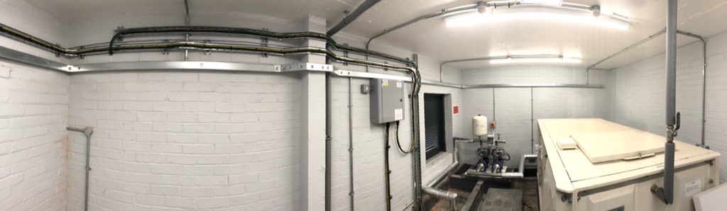 CJD_Electrical's tweet photo. Lift Motor Room! #MetalContainment @ETN_Electrical installed by @CJD_Electrical https://t.co/UpbaDUVU82