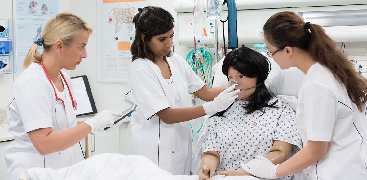 HealthySim's tweet image. Exclusive #IMSH2018 Interview with the New #Nursing Anne Simulator from @laerdalmedical! #Simulation --&amp;gt; youtube.com/watch?v=j53BJ4…