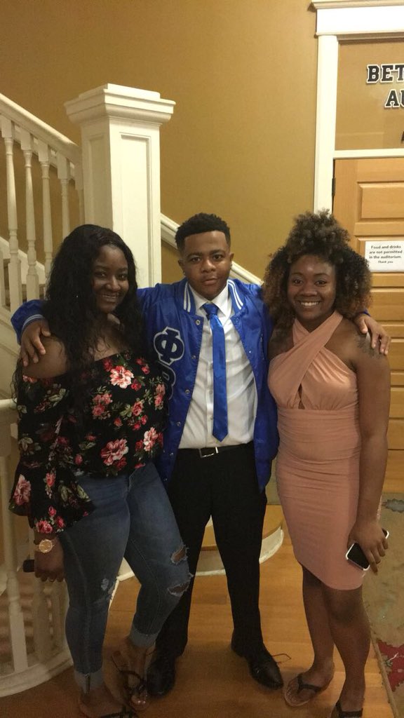 justo2017's tweet photo. They thought we’d never make it to ΣigmaLand but we got there JUΣΤ IN T1ME #neoszn #SolidNotShaky https://t.co/Hhu0d3LgNw