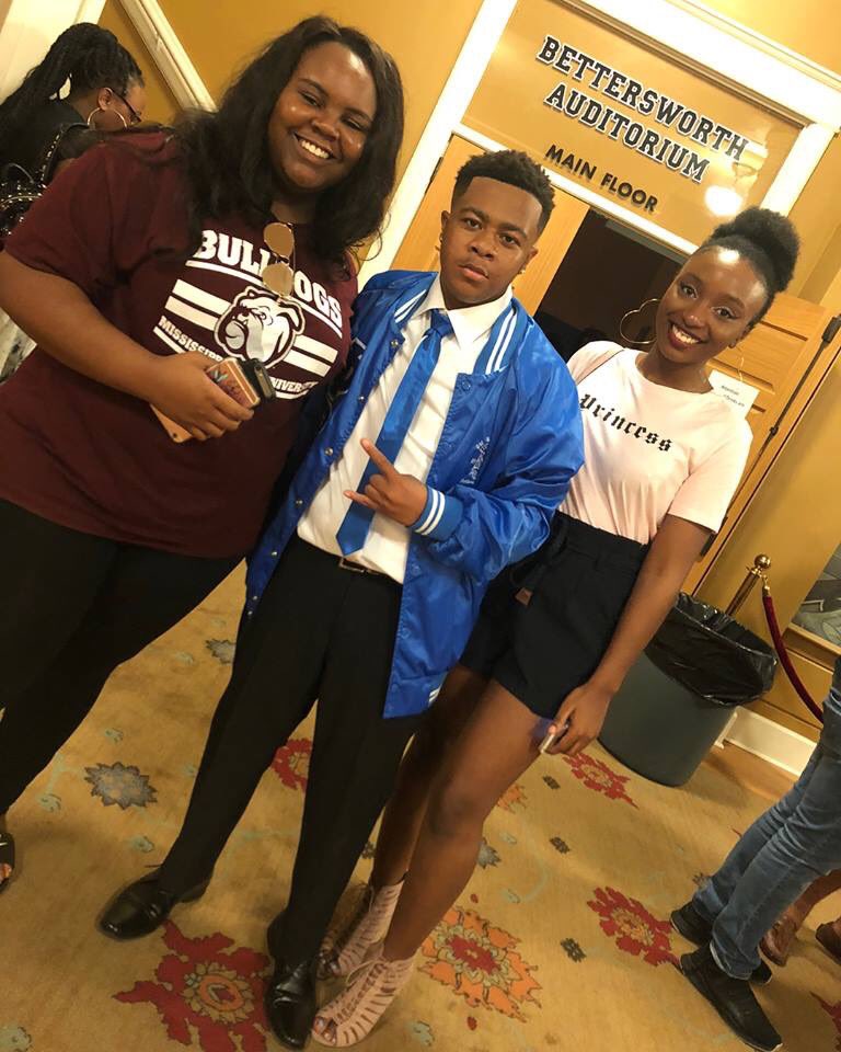 justo2017's tweet photo. They thought we’d never make it to ΣigmaLand but we got there JUΣΤ IN T1ME #neoszn #SolidNotShaky https://t.co/Hhu0d3LgNw