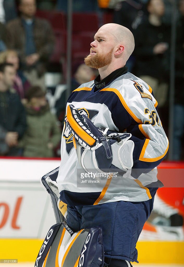 HasBeenEnt's tweet photo. Dear hockey gods🙏

We @PredsNHL fans would love to get back to our winning ways, we offer this cool cool picture of @cmace30 and a plate of hot chicken as tribute. 

1 Retweet = 1 Stick tap to the gods 
#StandWithUs https://t.co/lOPfOtLhow