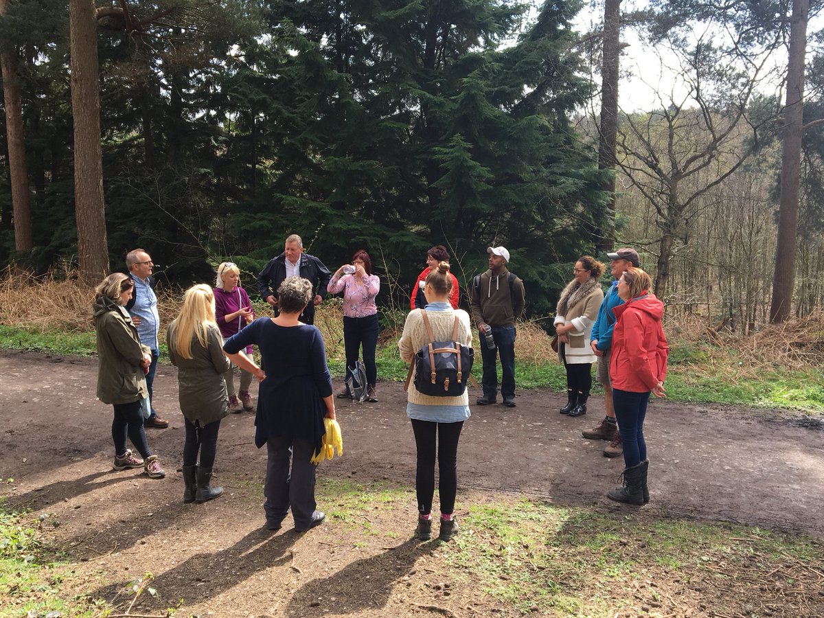 feelgood5ways's tweet photo. Another superb Netwalk Your Network in Delamere Forest #cheshire today. Whilst walking around the Mere,business walk & talk,have 121 mtgs, each business has 2 minutes to introduce themselves & their business in front of all the other businesses #netwalkyournetwork #feelgoodatwork https://t.co/Aade0VjCDA