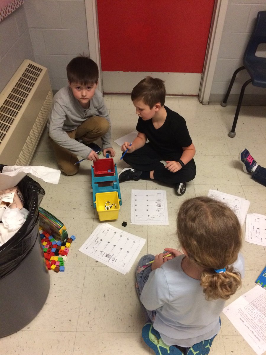 Topsail_Elem's tweet photo. Lit/math block combined in Mme. Hillier’s class. #creative #4learning https://t.co/589XAeas91
