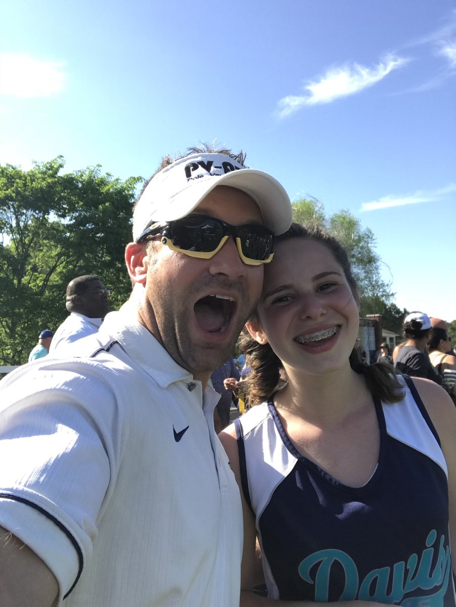 MrBarry628's tweet photo. Siracha scoring in both the disc is in the shot!!! #davis7 @MAAC_Sports @GwayAthletics https://t.co/lEhj9Hd0C4