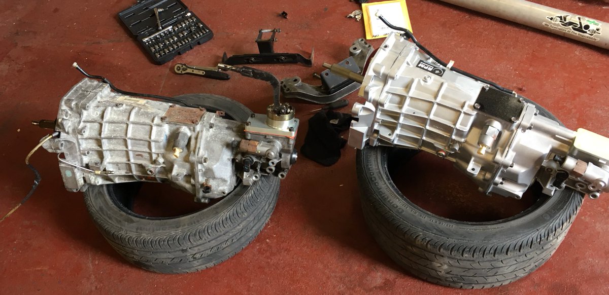 GOAT_LeeLee's tweet photo. Constructive day! Pulled the old one out, and put the new one in. Gonna be a long 500 mile break in .... https://t.co/E8ta55eHmf