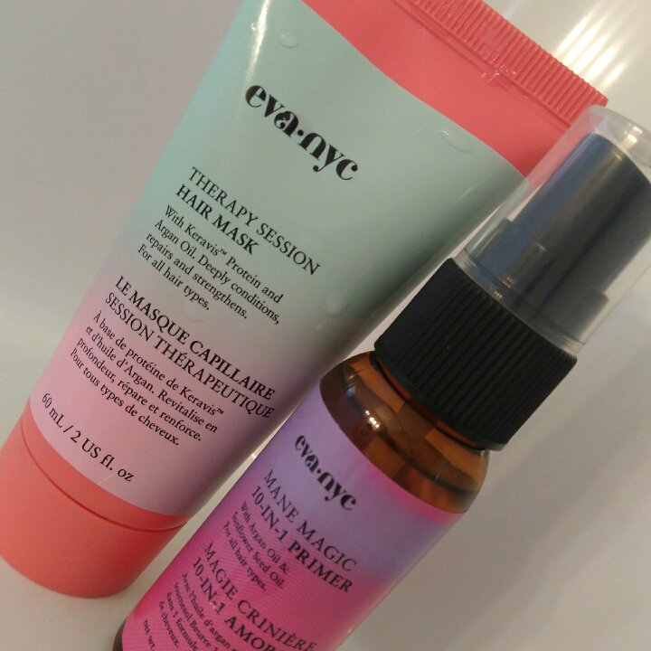 Reviewer_Cass's tweet image. Loving how soft these products make my hair feel! #complimentary @Influenster @EvaHairNYC #EvaWashAndStyle #EvaNYC #Complimentary #Contest