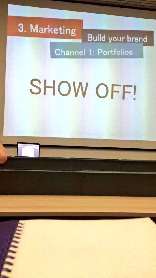 imalexwatson's tweet photo. @UkuleleKev @twcuddleston Let’s not forget this old chestnut! Winner of my “You Don’t Say?!” Award for Rubbish Lecture Slides. #PowerPointless https://t.co/SUTSH8weYY