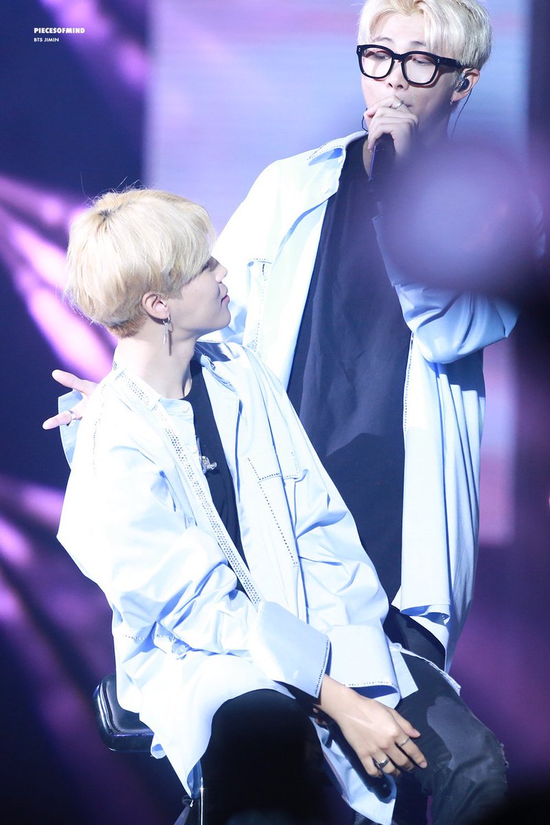 for_RM_'s tweet photo. 그에게 자꾸 보여주고 싶��다
보이는 것보다 보여지지 않는 것을

이정하, 마음 https://t.co/ISrKBlAbkW