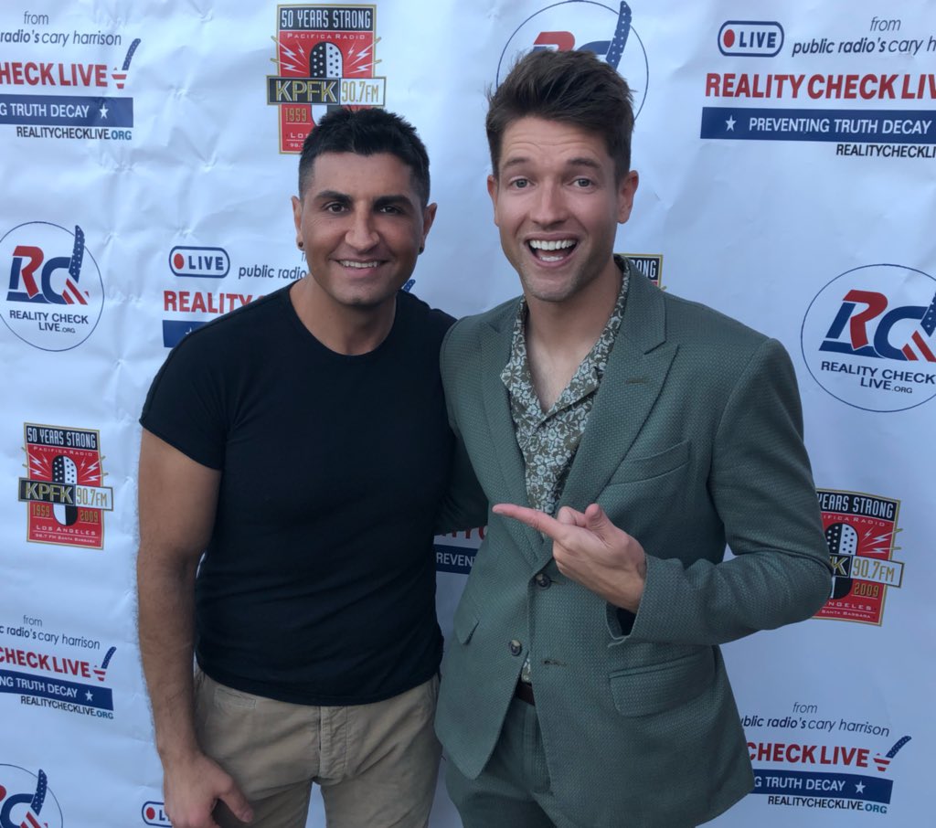 vicgerami's tweet photo. .@RonnieKroell at last night’s @RealityCheckLV launch party at @revolverbarweho photo by @paulo_murillo of @RealWeHoTimes #RonnieKroell #RealityCheckLive #PauloMurillo #WeHoTimes #KPFK @KPFKRadio @KPFK @GayWeHo @LGBTsInTheNews @GayWeHoCelebs @thebluntpost #WeHo #WestHollywood https://t.co/HWMq3masEF