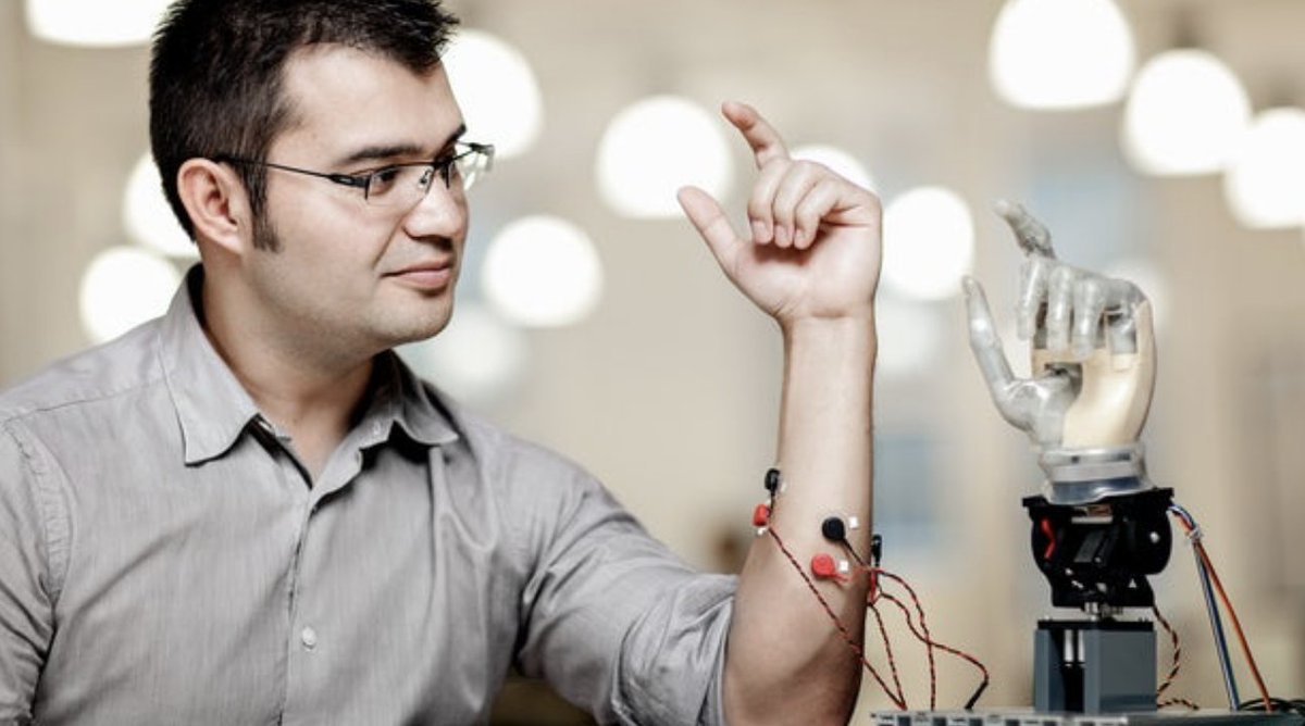 3000disrupters's tweet photo. “Prostheses are morphing into mind-controlled extensions of the human body that let their wearers feel what they're touching.” https://t.co/34STlOF0W4

Photo via NewsAtlas 

#prosthetics #prosthesis #innovation #technology #medtech #doctors #scientists #disability #CNET @CNET https://t.co/9ZPzZ6ZYcJ