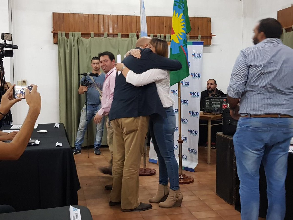 cesartorresok's tweet photo. Felicitaciones @GiAgostinelliOk se de tu amor y tus ganas de trabajar por y para los vecinos de #Moreno Éxitos en esta nueva etapa https://t.co/5ILfeSxqsb