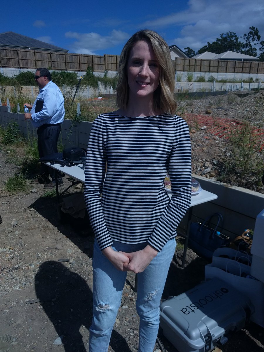 deanspaccavento's tweet photo. Ellen - seven year renter and wanter of #Sunyield. Also our Sunyield #PoweredbyReposit app hand model. Piccies of that later on. https://t.co/3ERPji7Ll8