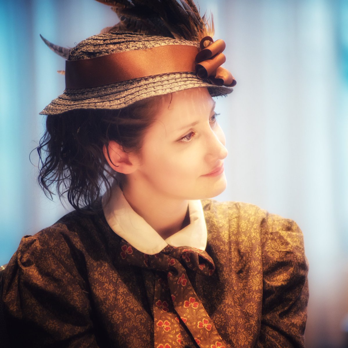 CatherineJersey's tweet photo. Some belated #ReGen4 #Missy #cosplay pics from Tea With The Doctor. βWelcome to Heaven. Would you like some tea? Little splosh? Lovely.β π https://t.co/2YpCVhjBsB
