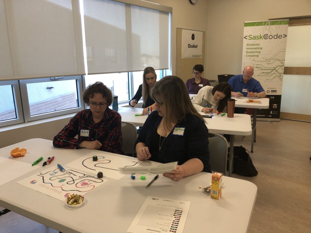 SaskCode's tweet image. Great day of Ozobot and Edison PD sessions, learning about coding robotics and integrating this technology into the curriculum and classroom. Lots of hands on and side by side learning happening here! @saskatooniec #saskcode #cancode #coding #technology #robotics #yxe #engagement