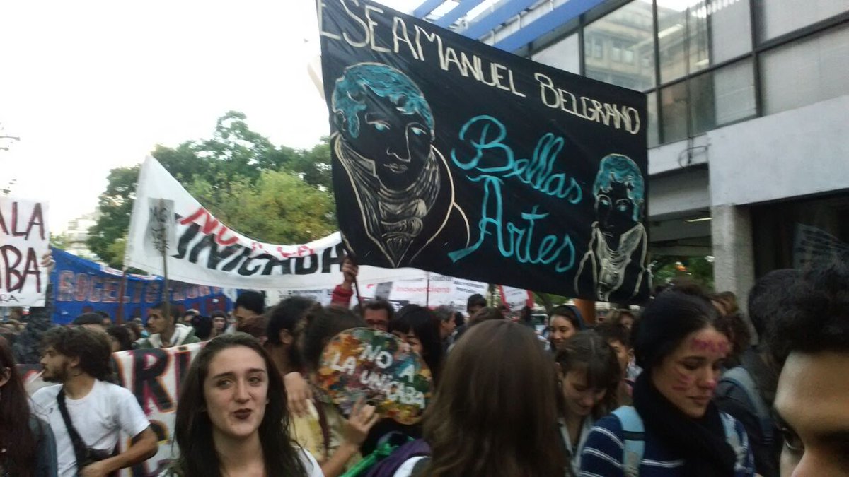 STOPUNICABA_MB's tweet photo. #porlos29profesorados
#Ruidazo 
#nounicaba https://t.co/Kps7N8QQUU